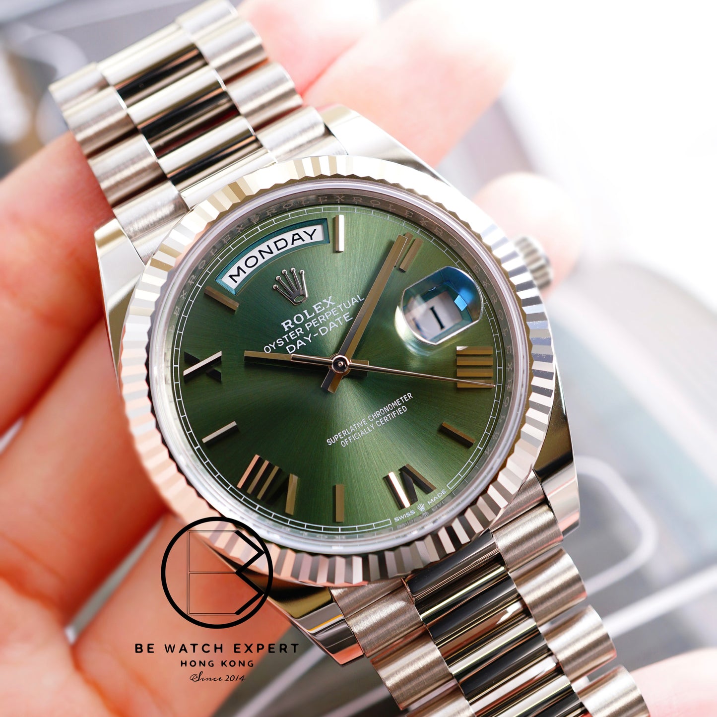 DAY-DATE - 228239